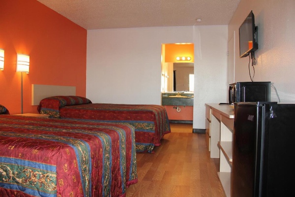 Sherman Inn image 2