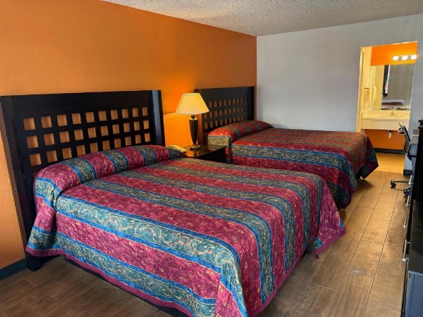 Sherman Inn image 7